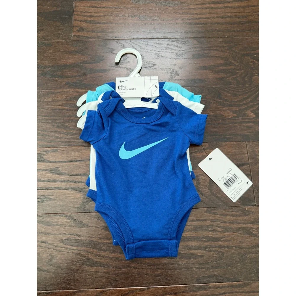 Nike Newborn Baby Bodysuits 3 Pack Blue White Just Do It 56E779-001 NWT